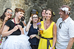 photo groupe amis, mariage ardeche, par Juan Robert photographe