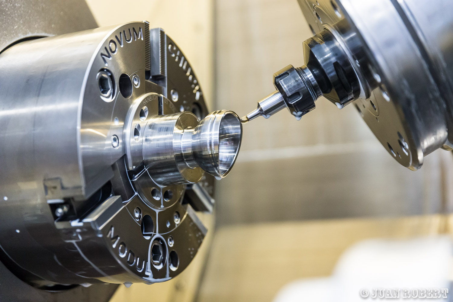 Auteur, Juan ROBERT, Photographe, industrielleValenceDrôme - Rhône-AlpesEntreprise Biomet