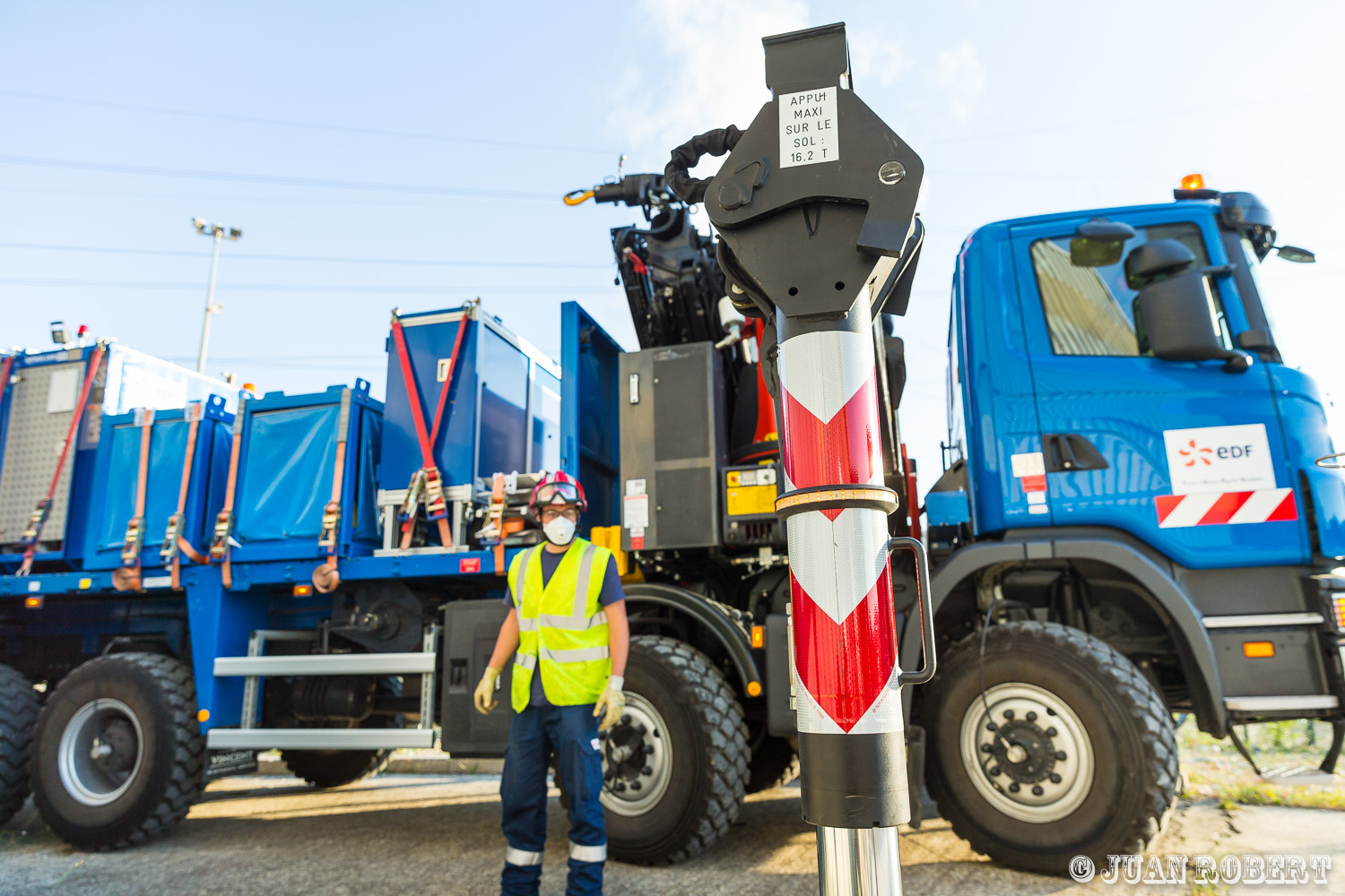 Auteur, EDF, FARN, Industrie, Juan ROBERT, Photographe, centrale nucléaire, engins, entrainement, exercices, grue, industrielle, intervention, nucléaire, presse, sécuritéCruasArdèche - Rhône-AlpesEDF Cruas - Exercices FARN